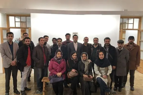 ببینید: نمایش آثار متفاوت دو هنرمند ایرانی در نکوهش جنگ