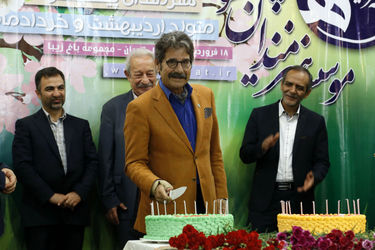 تجلیل از هنرمندان پیشکسوت متولد اردیبهشت ماه و خردادماه