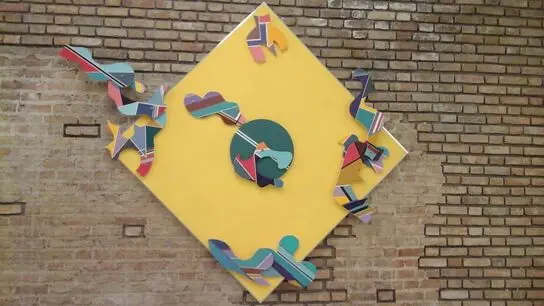 محسن وزیری مقدم در کارخانه آرگو بنیاد پژمان