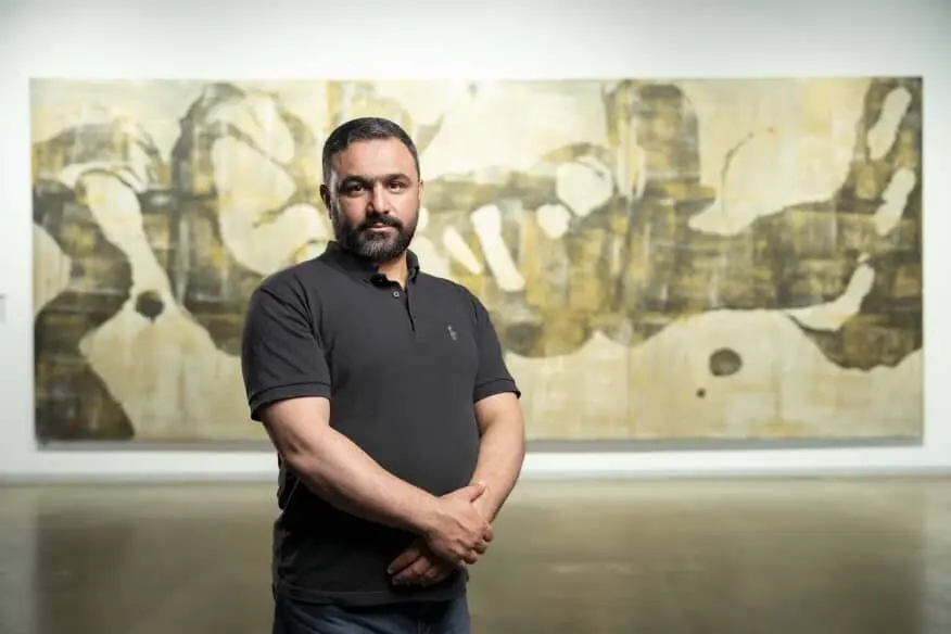 سلمان مقدسی و آفرینش های نو پردازانه کلمات ؛ زیبایی شناسی و انتزاع در اولویت هستند 
