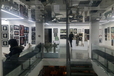 نمایشگاه گروهی "وان+وان میلیون" در گالری ثالث