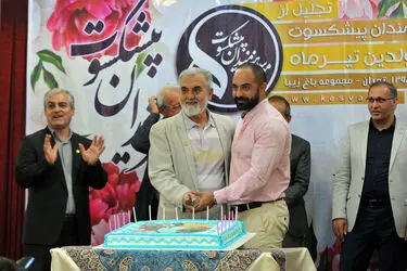 تجلیل از هنرمندان پیشکسوت متولد تیرماه