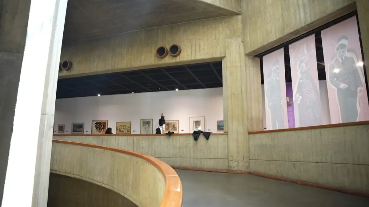 Eghtesad Novin Bank Novin Gallery 