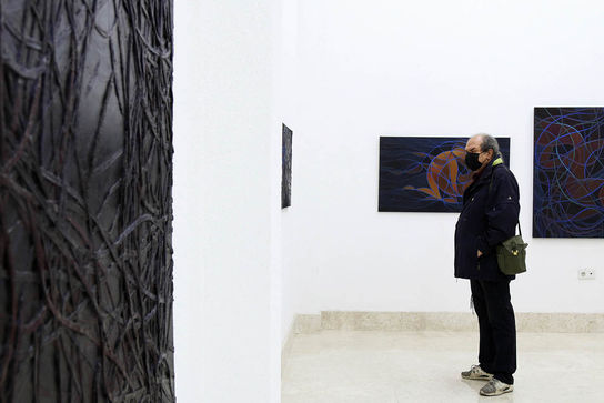 نریمان گرانمایه 