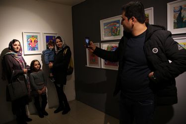 نمایشگاه گروهی کودکان با نام "افسون کودکانه رنگ" در گالری ژاله