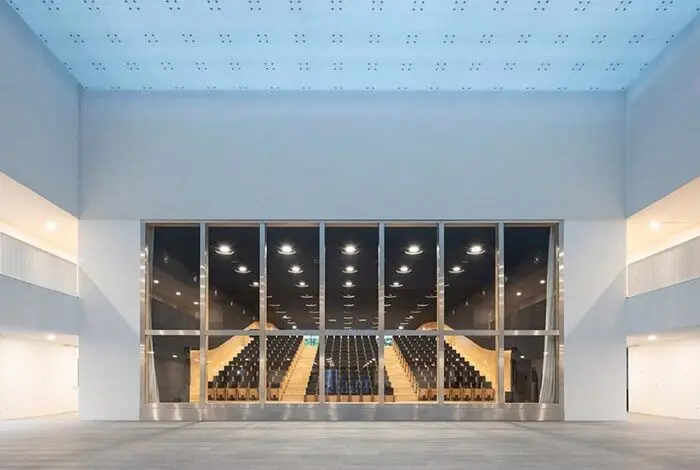 معماری متفاوت ساختمان CMA در فرانسه/ عکس‌ها
