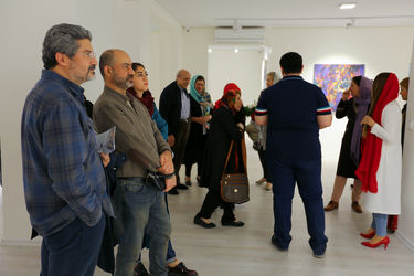 نمایشگاه نقاشی های نیلوفر قادری نژاد در گالری ساربان