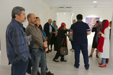 نمایشگاه نقاشی های نیلوفر قادری نژاد در گالری ساربان