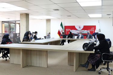 مهدی سحابی در موزه هنرهای معاصر تهران و نشست خبری مژده طباطبایی، احسان آقایی، سهراب احمدی