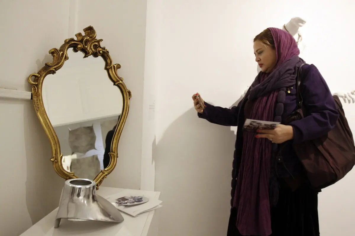 اصرار چه شکلی ست؟ / عکس ها از حجم و اینستالیشن اصرار