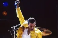 اجرای دیدنی فردی مرکوری از ترانه ماندگار Bohemian Rhapsody/ فیلم