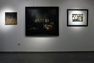 “Crowding” at Mojdeh Art Gallery featuring 15 artists 