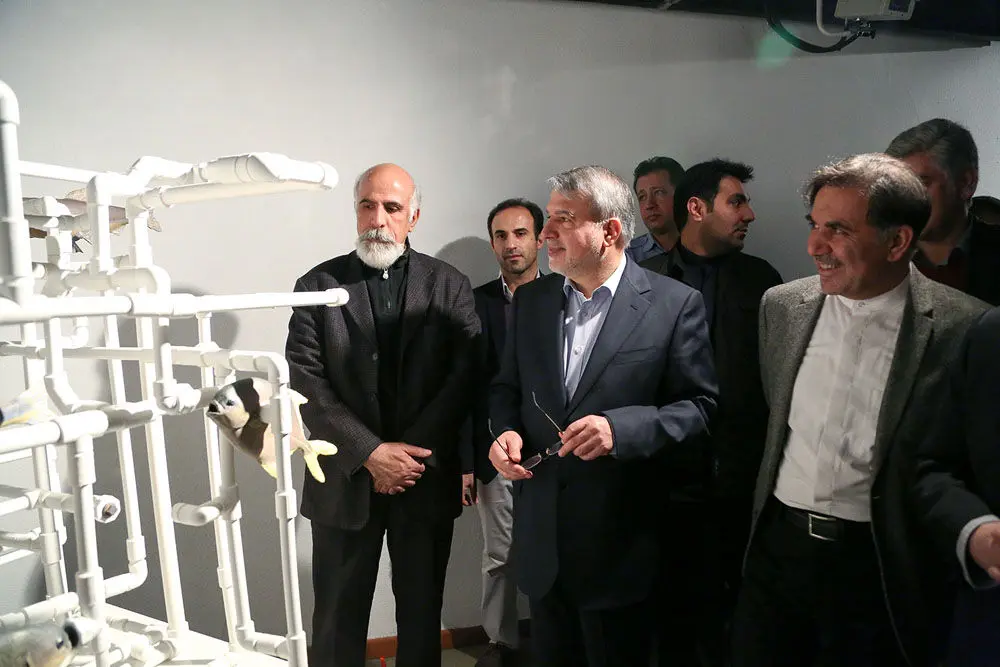بازدید وزیر ارشاد ، وزیر راه و معاونت هنری از نمایشگاه آثار جشنواره هنرهای تجسمی فجر
