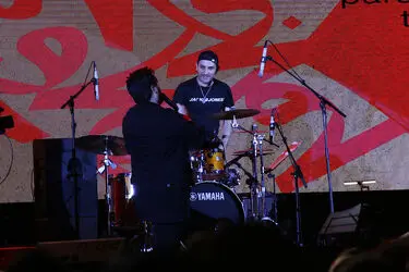 ششمین شب سی و پنجمین جشنواره موسیقی فجر - آرون افشار
