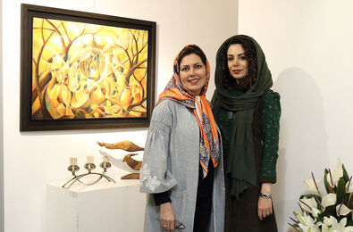 سرمست شوید مثل مولکول‌های آب/ گزارش تصویری از آثار سپیده مشایخی