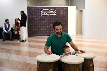رونمایی از دو ساز کوبه ای "دف" و "دُم دُم" در برج میلاد تهران
