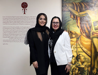 آبان رفاقت سحابی مش صفر در گالری مژده