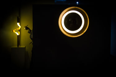 دومین نمایشگاه ابژه با عنوان «چراغ روشن،چراغ خاموش» در فرهنگسرای نیاوران