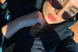 ترلان پروانه، استایل آبی روی دیوار !/ بازنشر