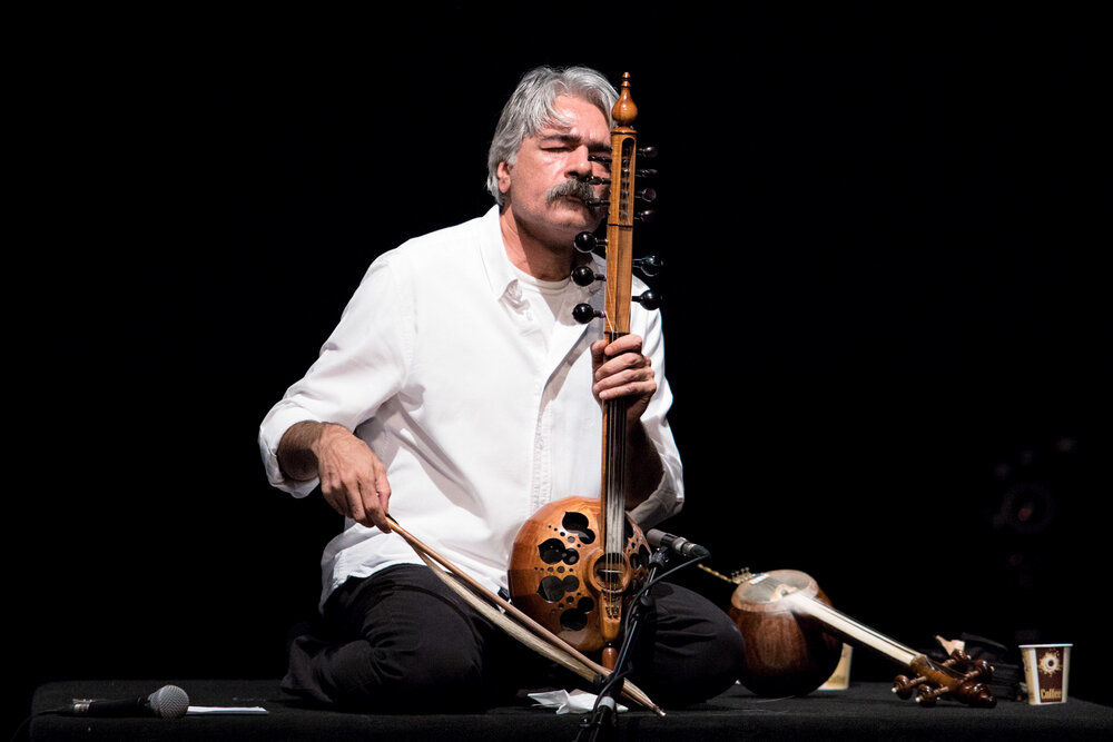 Kayhan Kalhor opposed to cancelation of concerts as protest movement  