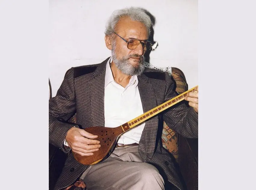 احمدعلی راغب: این سرود می‌توانست هنرمندانه‌تر اجرا شود/ از گلریز گلایه دارم