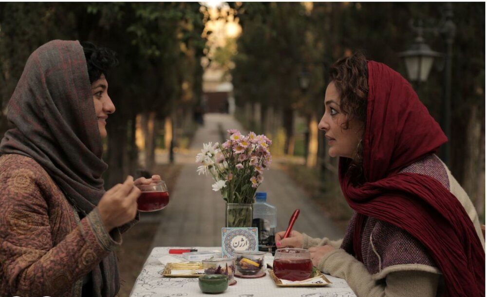 Iranian documentary “Finding Farideh” to represent Iran at Oscars