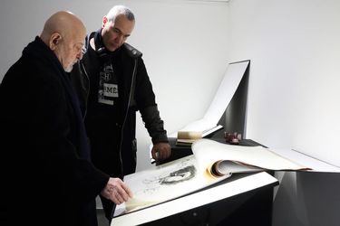 عظیم مرکباتچی با کانسپت کوراب در گالری مژده