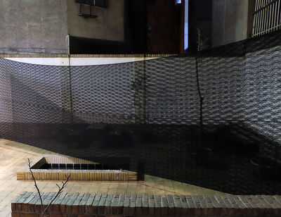 ببینید: آثار هنری مرتبط با توالت