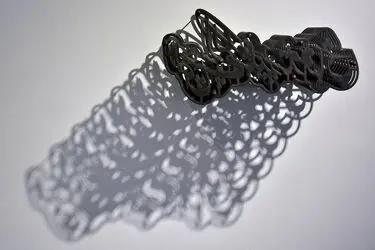 نمایشگاه آثار ایمان صفایی و رونمایی از کتاب بهمن محصص در گالری شیرین