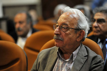 تجلیل از هنرمندان پیشکسوت متولد اردیبهشت ماه