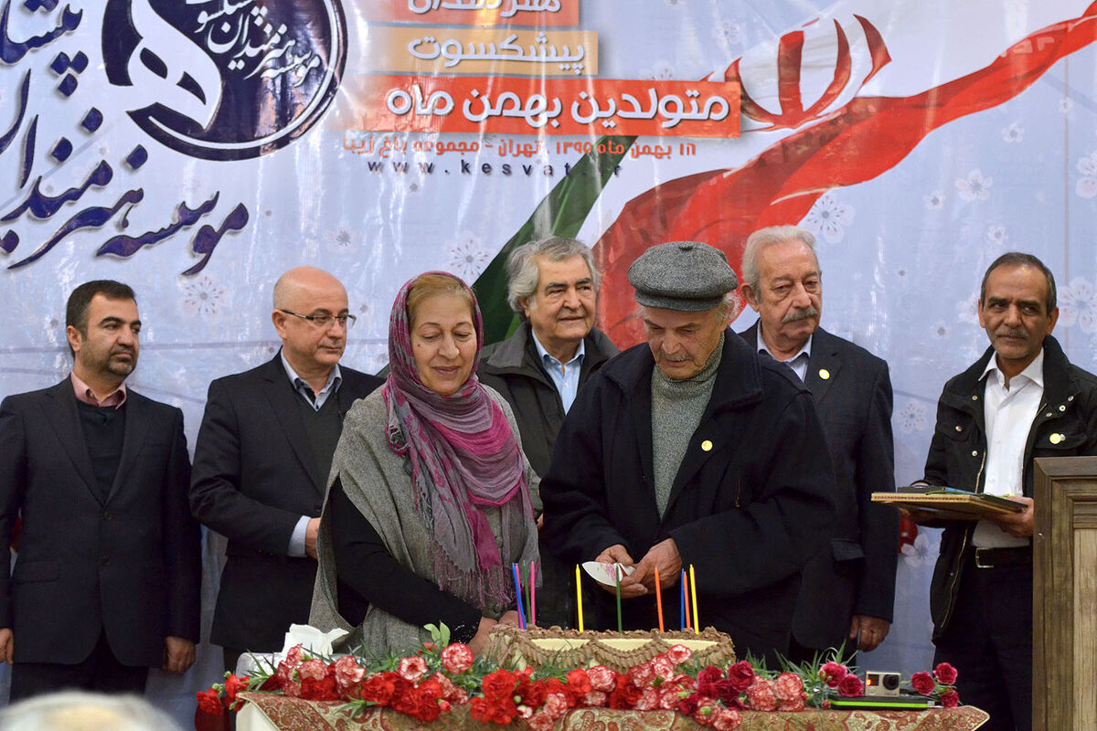 مراسم جشن تولد هنرمندان متولد بهمن ماه