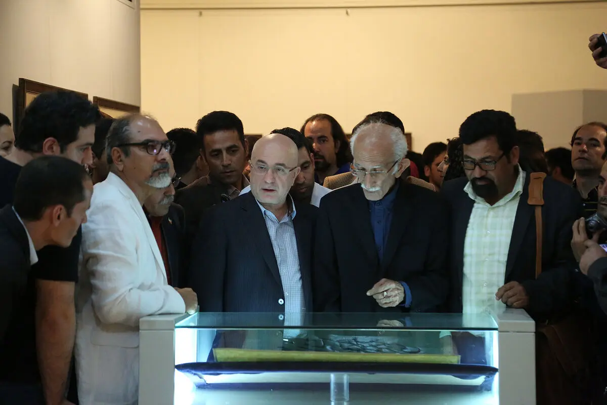 نمایشگاه آثار خوشنویسی علی شیرازی در موزه امام علی(ع)