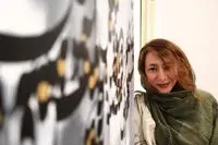 سعی کردم از فرم‌های کلاسیک نستعلیق عبور کنم / روایت افسانه درویش از نمایشگاه «صراحی» در گالری زمان هنر