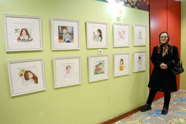 نمایشگاه نقاشی های سوسن قائم مقامی در شهر کتاب مرکزی