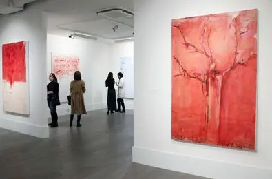 Vali art Gallery hosts exhibit of Siamak Azmi's paintings