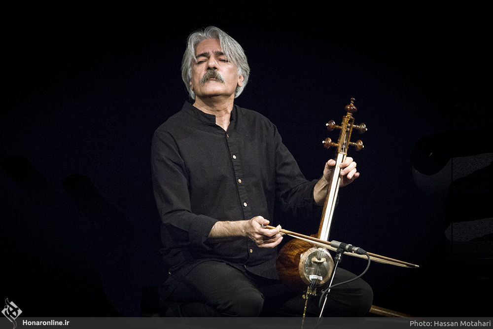 Kayhan Kalhor to perform “Silence City” online at Ettehadieh Edifice