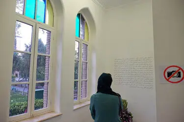 نمایشگاه آثار پریناز علیش در گالری اعتماد باغ نگارستان
