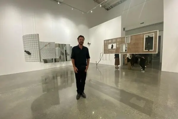 Lawrie Shabibi Dubai hosts Ishmael Randall's conceptual arts / photo