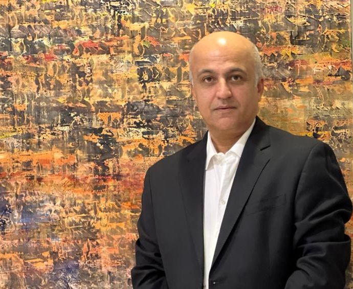 Hamidreza Shafiei; 4 Factors to Consider Regarding Artwork Price Increases