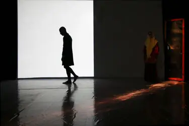 نمایش "آقا محمدخان" در تالار مولوی