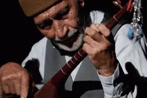 3 Musicians Receive First Degree Art Certificate