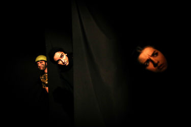 نمایش "آنالیز" در تماشاخانه ایران تماشا