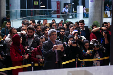 اکران مردمی فیلم "آستیگمات" در باغ کتاب