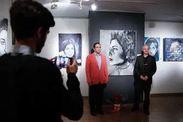 افتتاحیه نمایشگاه نقاشی های فائزه افجه نیا در گالری شَلمان