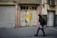 من گم شده ام/ عکس های منا عادل از شهری که تمام درها بسته بود