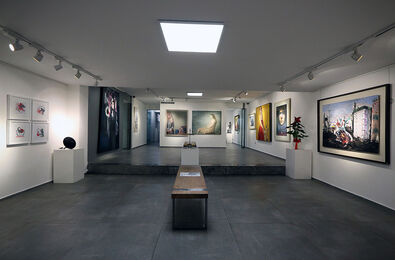 Group Painting Exhibit Opens at Mojdeh Gallery