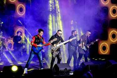 کنسرت بهنام بانی در اولین شب جشنواره موسیقی فجر در برج میلاد