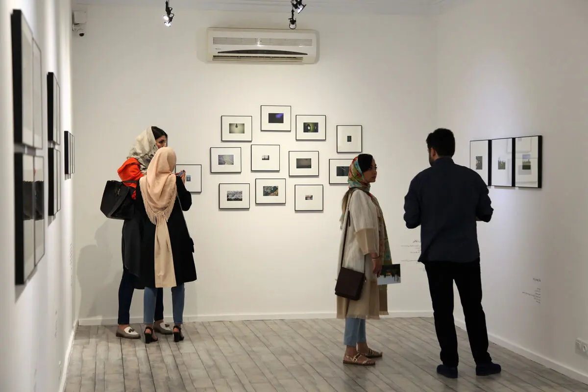 نمایشگاه عکس