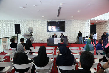 دومین روز سی و هفتمین جشنواره جهانی فیلم فجر در پردیس چارسو