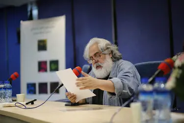 رونمایی از مجموعه نمایشنامه‌های محمود استادمحمد